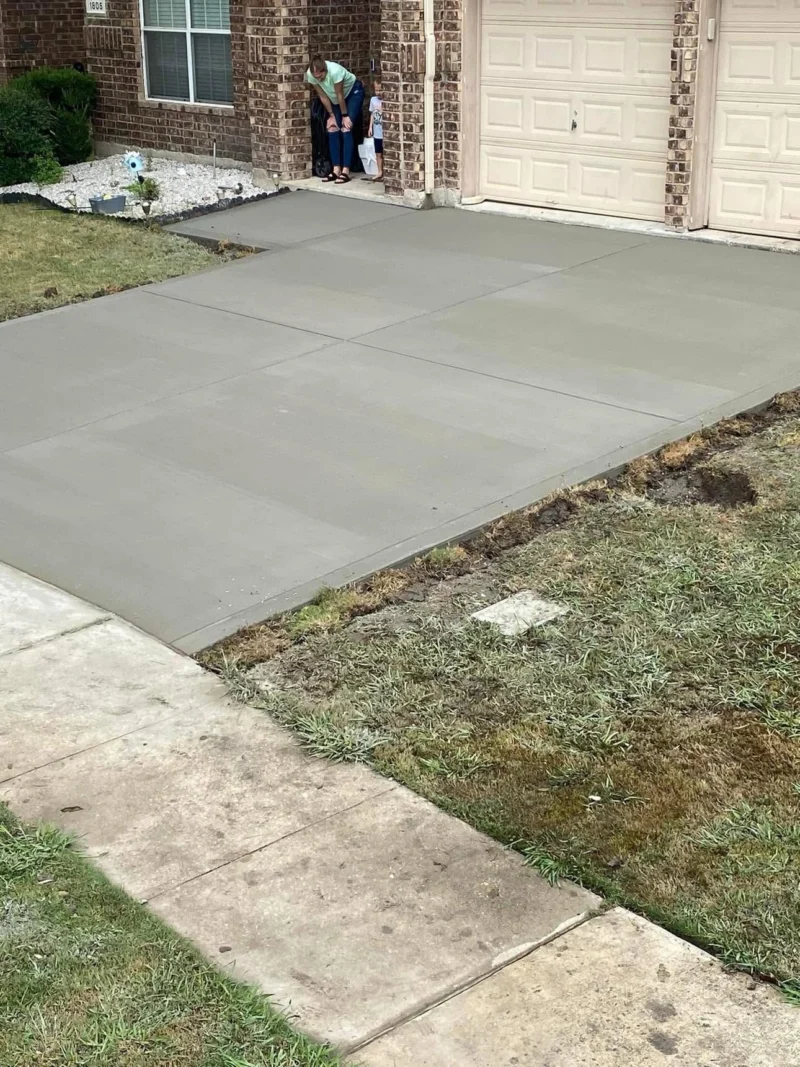 Concrete driveway installation