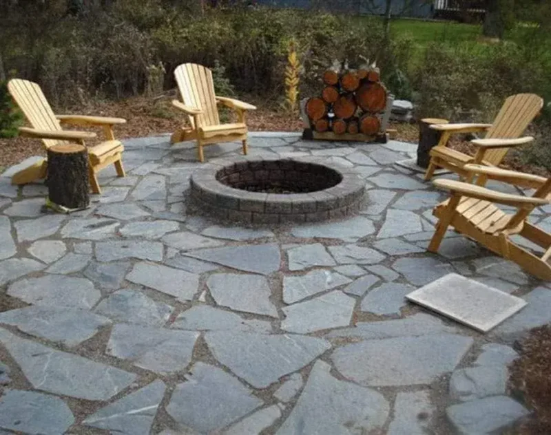 Flagstone fire pit patio: project view, view 1