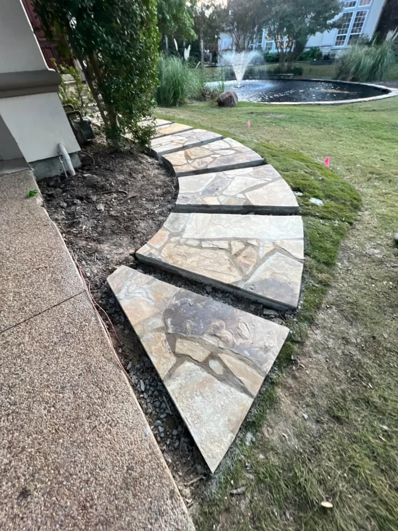 Curved flagstone entry walkway: finished walkway, view 10